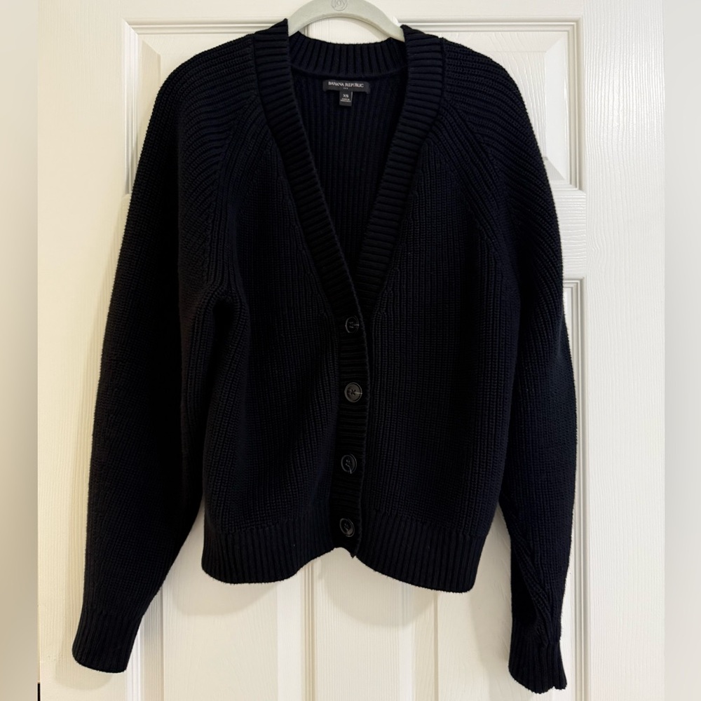 Banana Republic Women's Black Cardigan Sweater